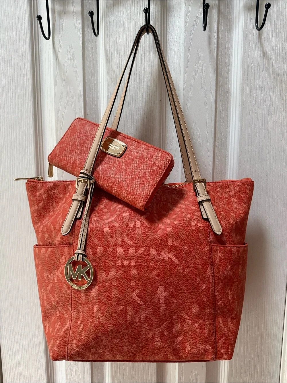 Michael Kors Signature Orange Tote with Matching Wallet
